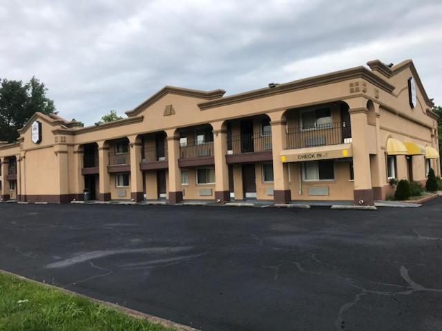 Royal Inn Bellmawr Buitenkant foto